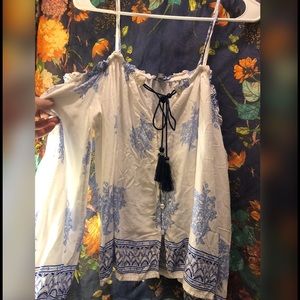 Off the shoulder long sleeve boho top